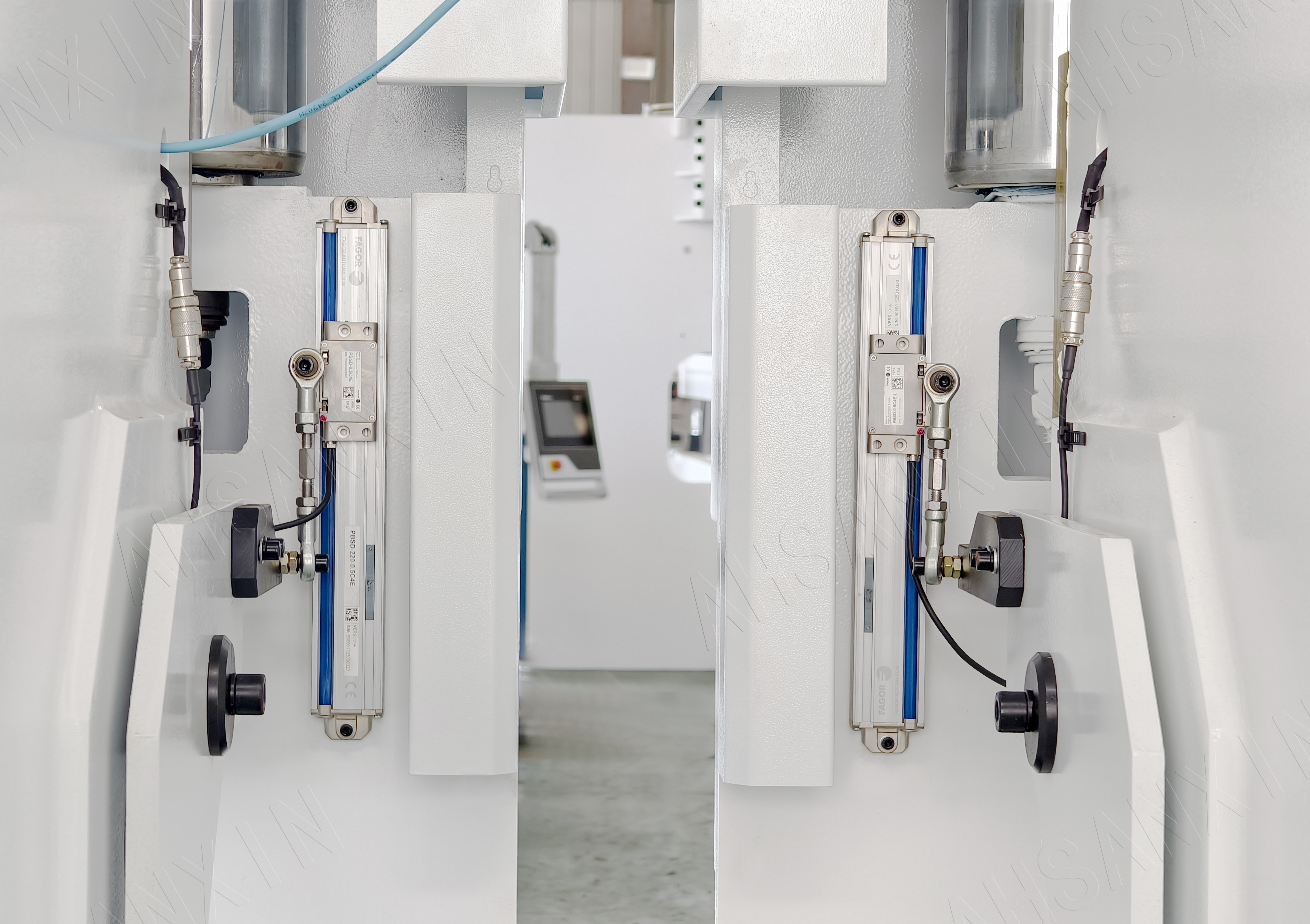 PSD Tandem Servo Electro-Hydraulic CNC Press Brake